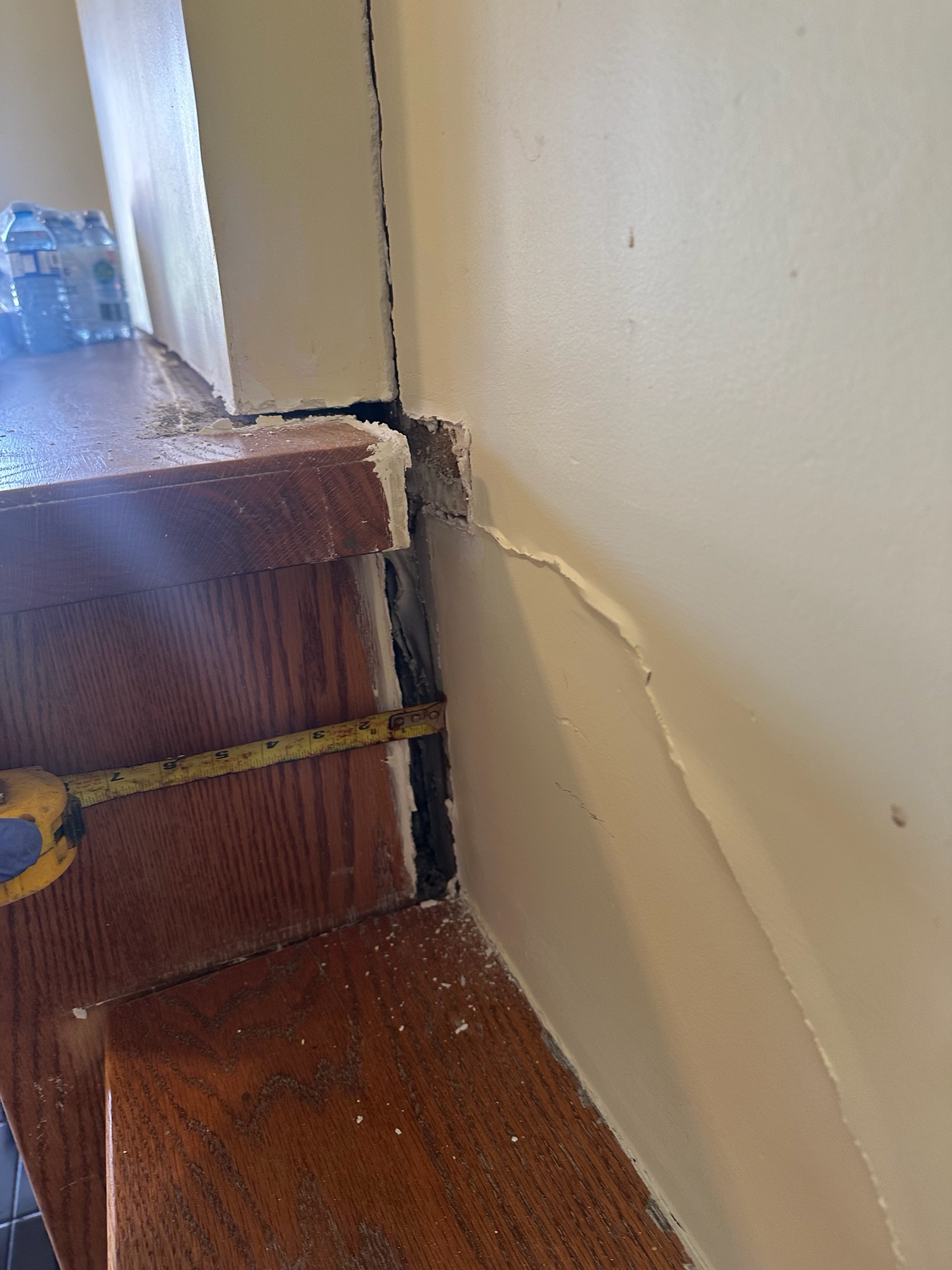 cracks in drywall